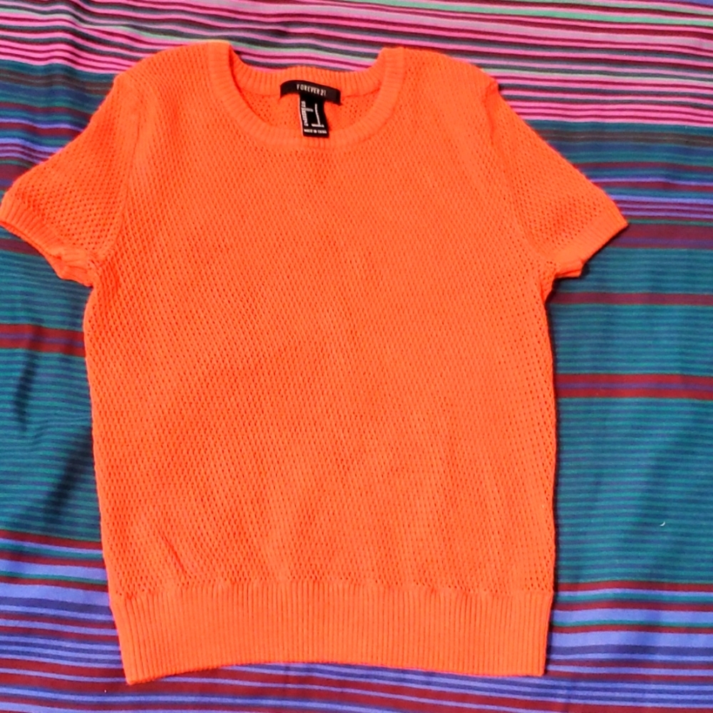 CUUTE Knit top